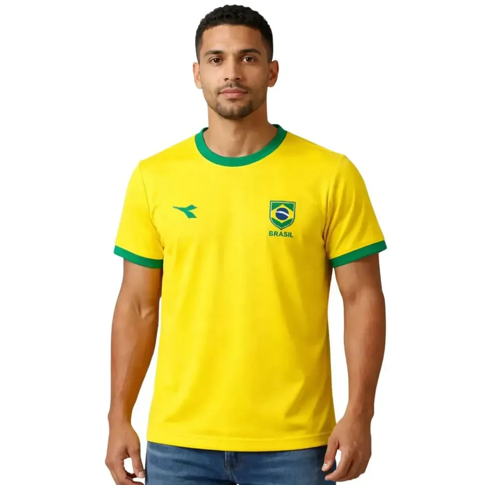 Camiseta Brasil Diadora Campione Escudo Amarelo